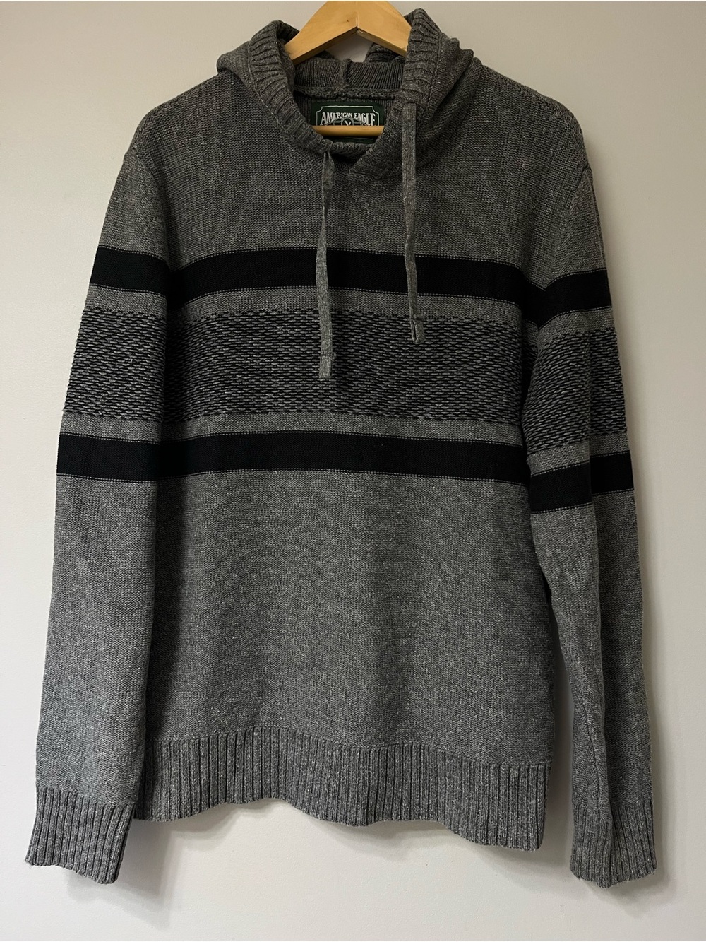 Men's American Eagle Gray Knit Hooded Sweater with Black Stripe Detail LG